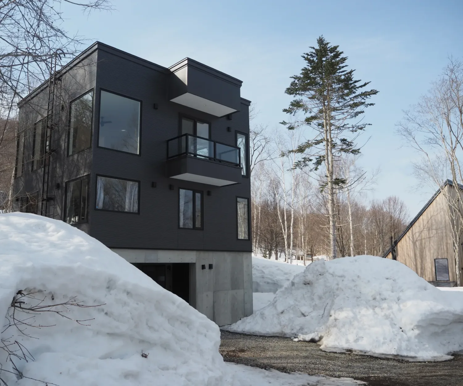 Ebisu House Completed Construction Photos in in the Snow