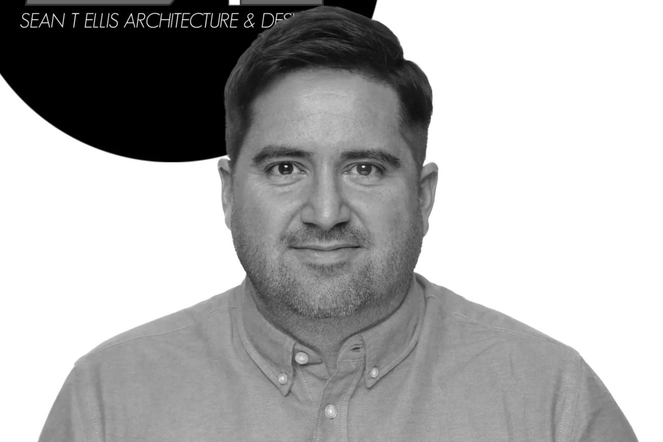 Sean Ellis_Headshot_BW+Logo-V2